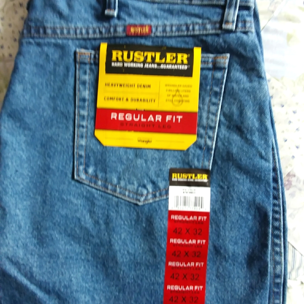 Rustler jeans, nwt, 42x32